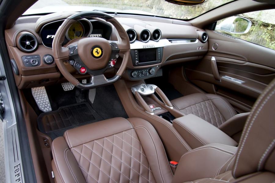  Ferrari FF 2014 года  (фото 19 из 20)